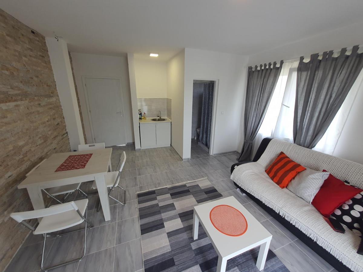Odmor Na Selu Babajic Apartman Ljig Kültér fotó